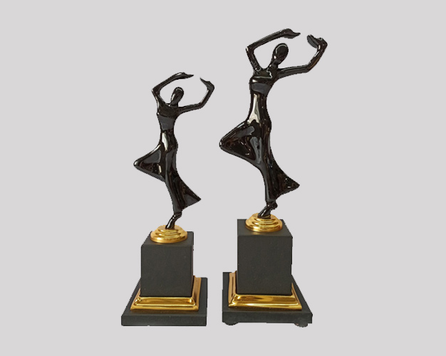 entertainment trophies suppliers in pune